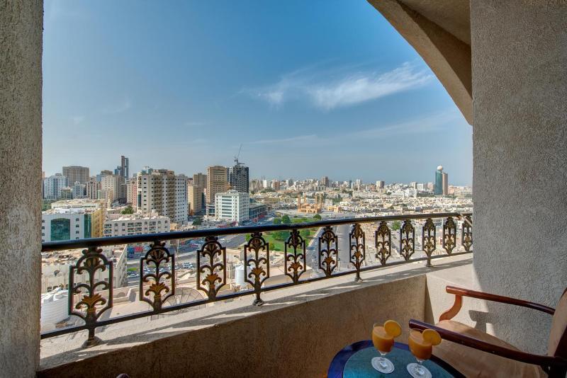 Tulip Inn Apartments Dubaj Zewnętrze zdjęcie